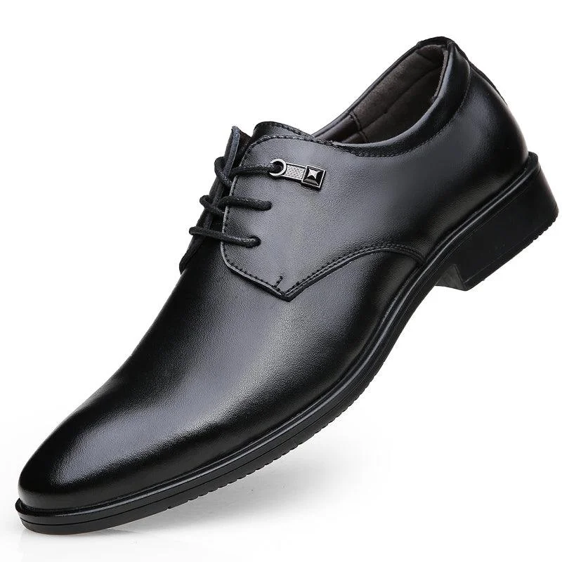 men’s dress shoes for business casual wear-Casual Breathable Men's Hole Shoes Black