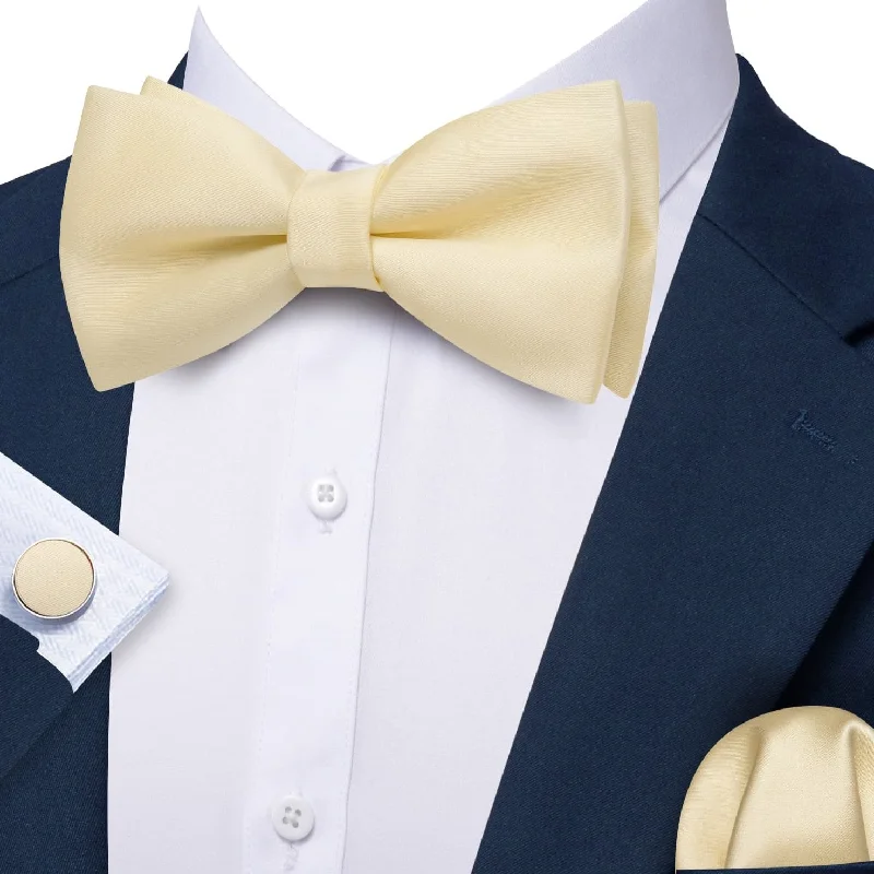 Stylish men's tie with minimalist pattern-Barry Wang Champagne Silk Pre-Tied Mens Bow Tie Hanky Cufflinks Set