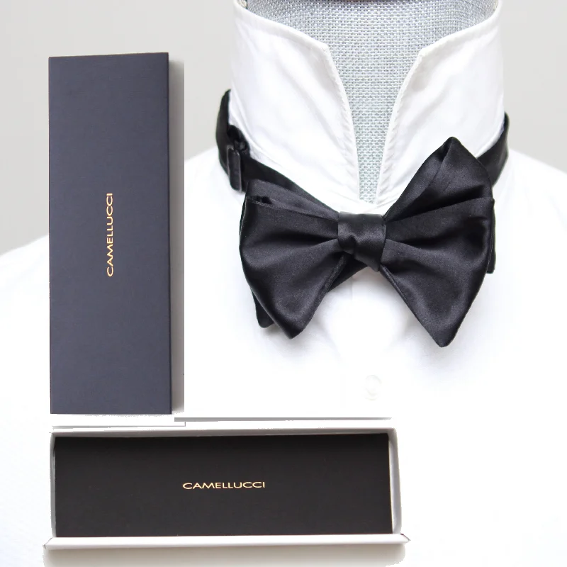 Designer men's tie with textured finish-Men's Small Silk Bow Tie