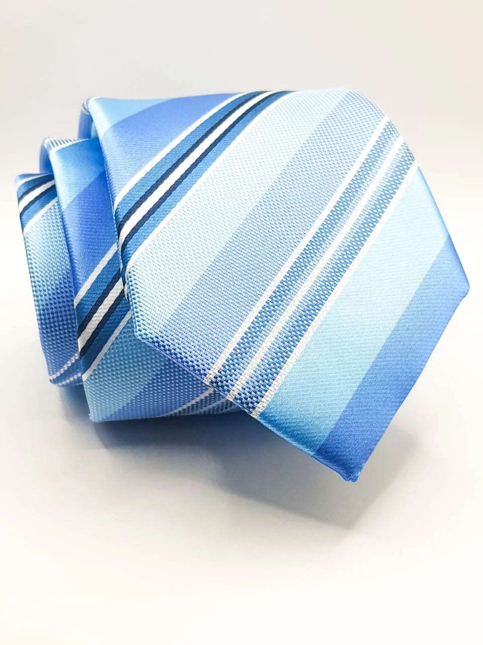 Stylish tie for office professionals with bold accents-Blue Stripe Elegance Tie