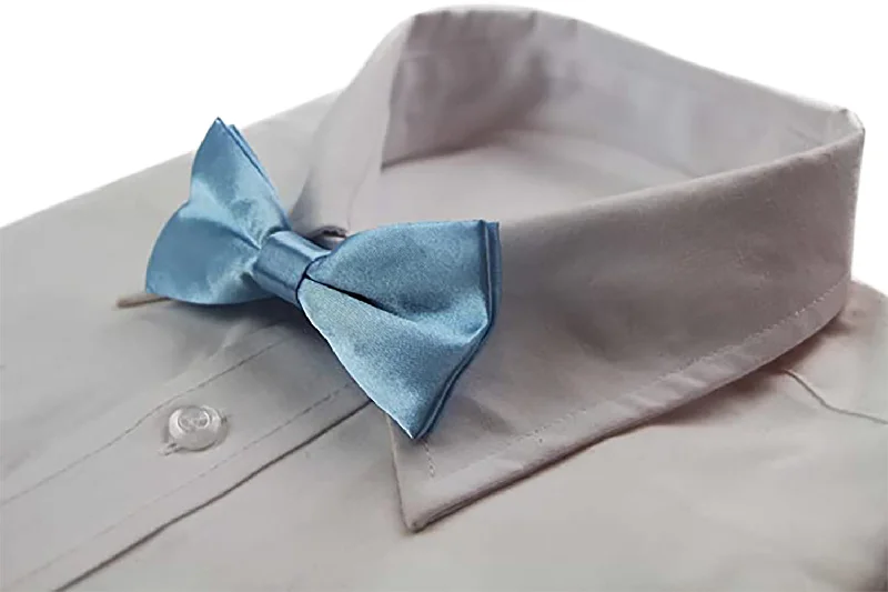 Men's tie with light stripes for a relaxed business look-Boys Light Blue Plain Bow Tie