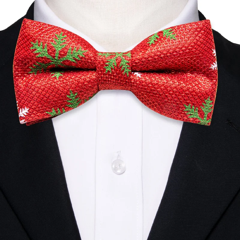 Men's tie with contrasting patterns for office wear-Barry Wang Christmas Bright Red Green Snowflake Silk Pre-tied Bow Tie