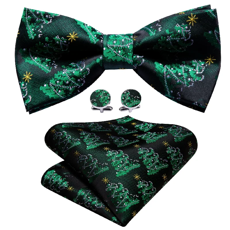 Men's tie with subtle dots and lines design-Christmas Green Xmas Tree Pre Tied Bow Tie Hanky Cufflinks Set