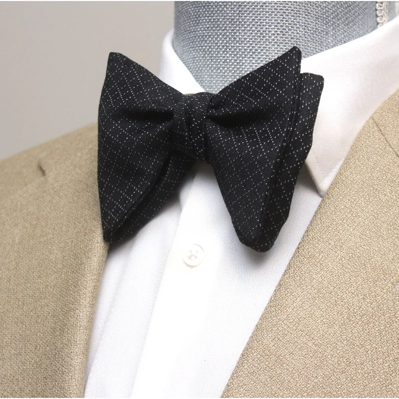 Men's tie for upscale dinner events-Big Butterfly Black Plaid Silk Bow Tie