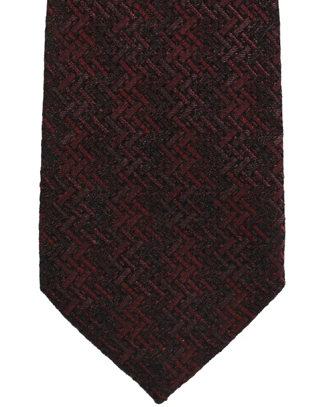 Stylish men's tie with minimalist pattern-Ermenegildo Zegna Tie Maroon Black Herringbone Design - Narrow Cut SALE