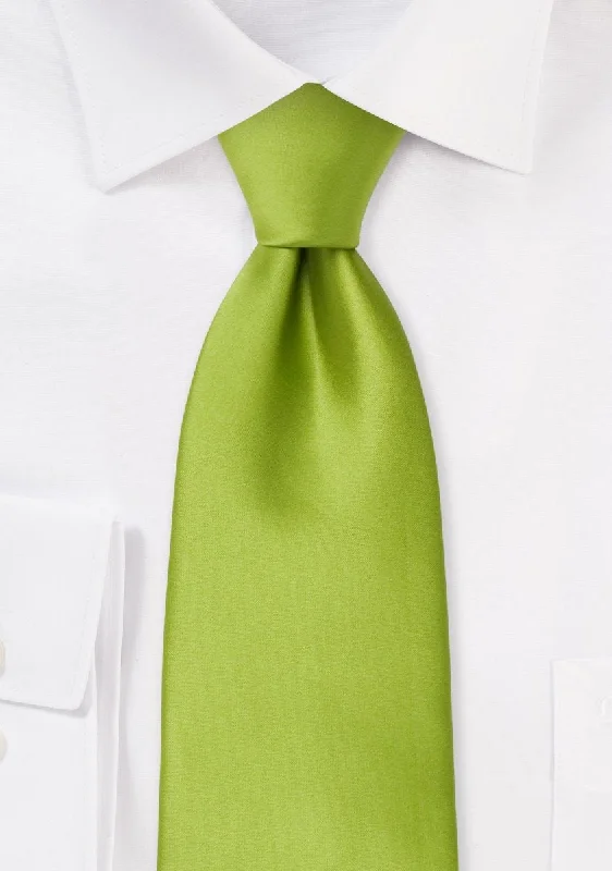 Men's tie for trendy office looks-Green Apple Solid Necktie