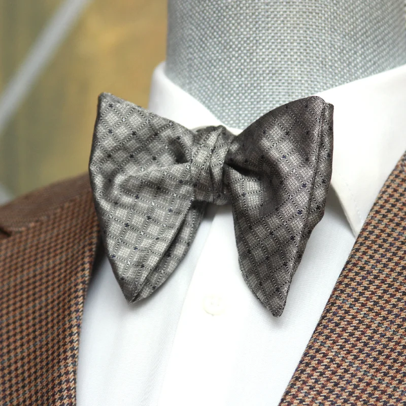 Best necktie for a formal office gathering-Grey Big Butterfly Silk Bow Tie