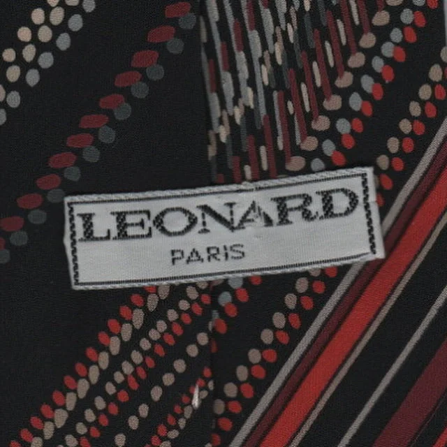 Elegant men's tie for a sophisticated wedding-Leonard tie