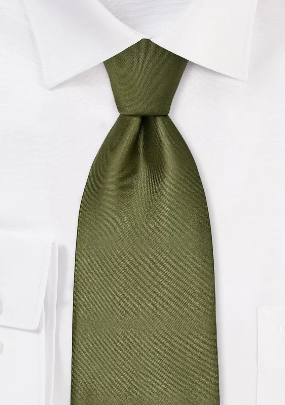 Stylish men's tie with subtle plaid pattern-Olive Solid Necktie