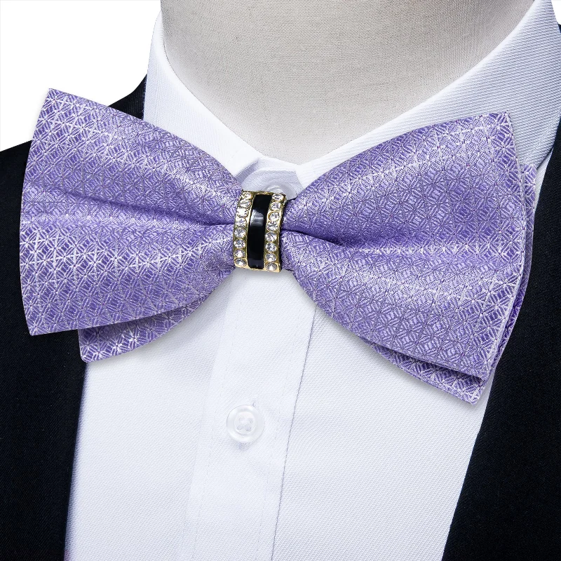 Stylish men's silk tie for evening wear-Purple Solid Diamond Plastic Ring Men's Pre-Bowtie Pocket Square Cufflinks Set