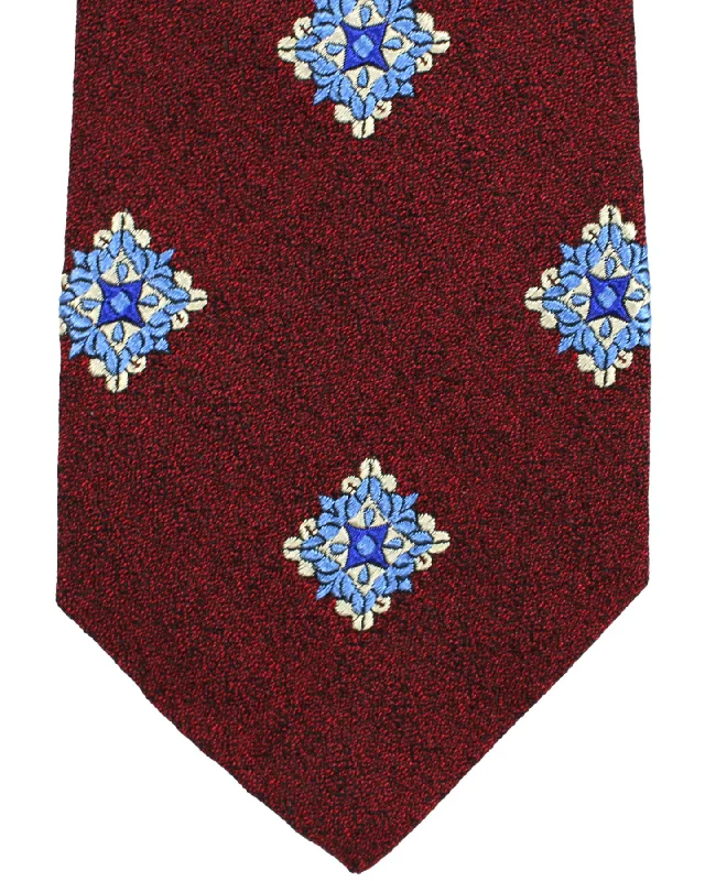 Classic men's tie with solid color palette-Sartorio Tie Bordeaux Blue Medallions Design