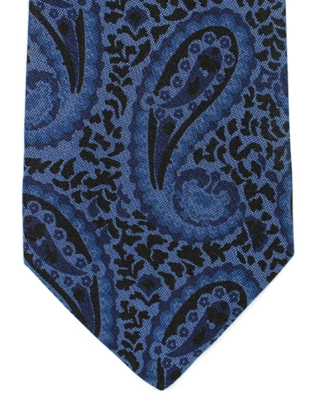 Classic men's tie with solid dark tones-Sartorio Sevenfold Tie Dark Blue Paisley Design